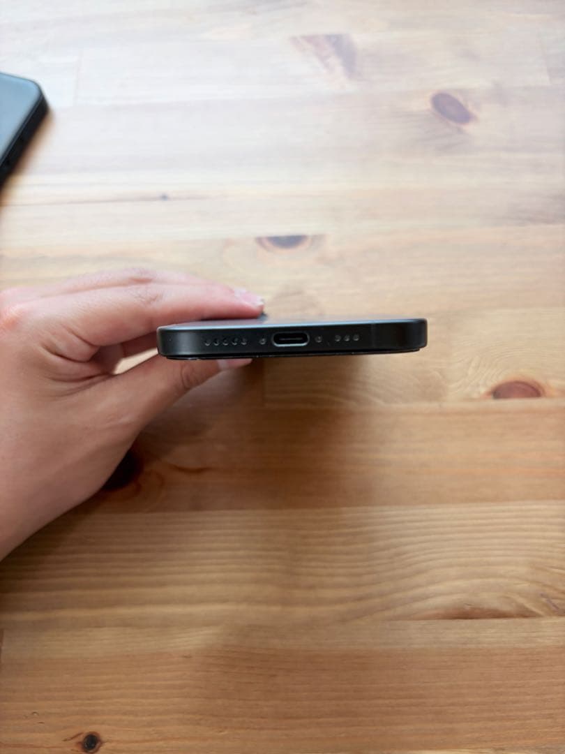 iPhone16 128GB ブラック simフリー