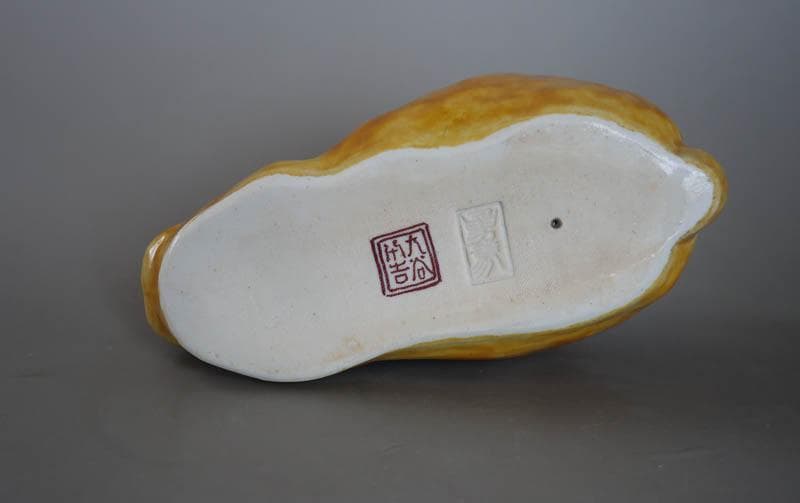 九谷焼　徳田八十吉 兎 卯　フィギュリン　置物 共箱 文化勲章  2404