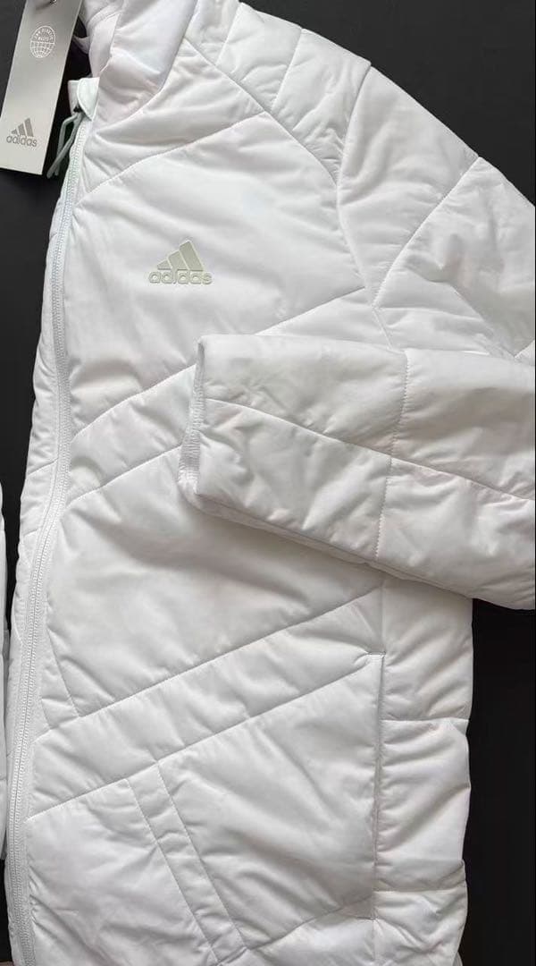 L早い者勝ち‼️ 新品　即日発送アディダスゴルフ女性中綿セットアップ