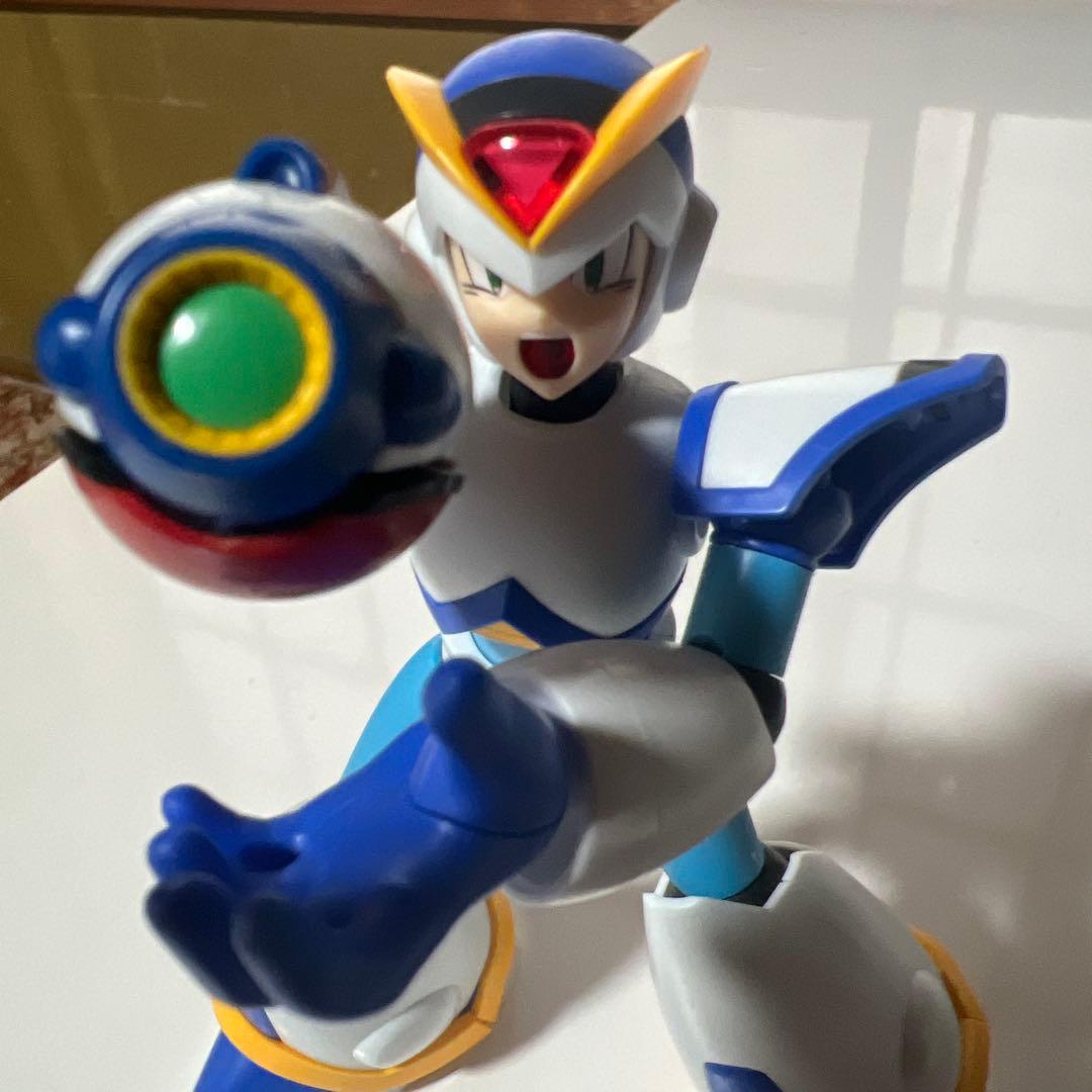 【組立済】ロックマン コトブキヤ X エックス フルアーマー