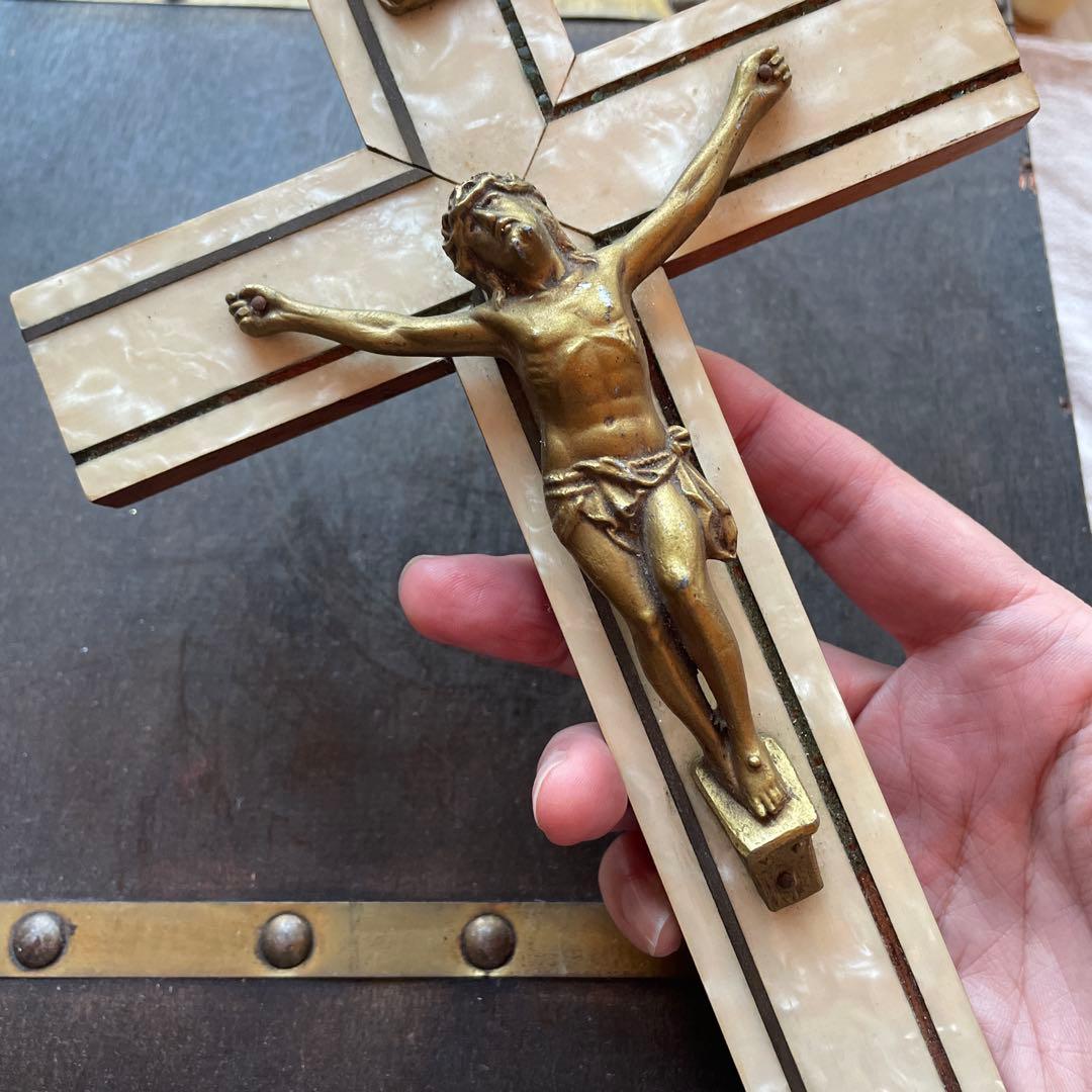 フランス　ブロカント　キリスト　十字架　キリスト教　磔刑　オブジェ　真鍮　木製