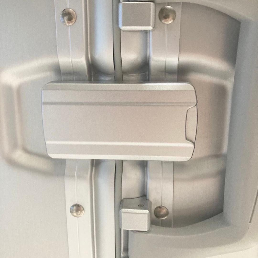 メルセデスベンツ スーツケース キャリーケース 65L TSAロック シルバー