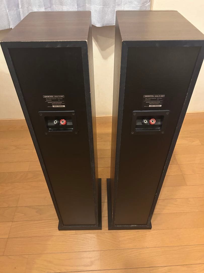 トールボーイスピーカー　ONKYO D-305F
