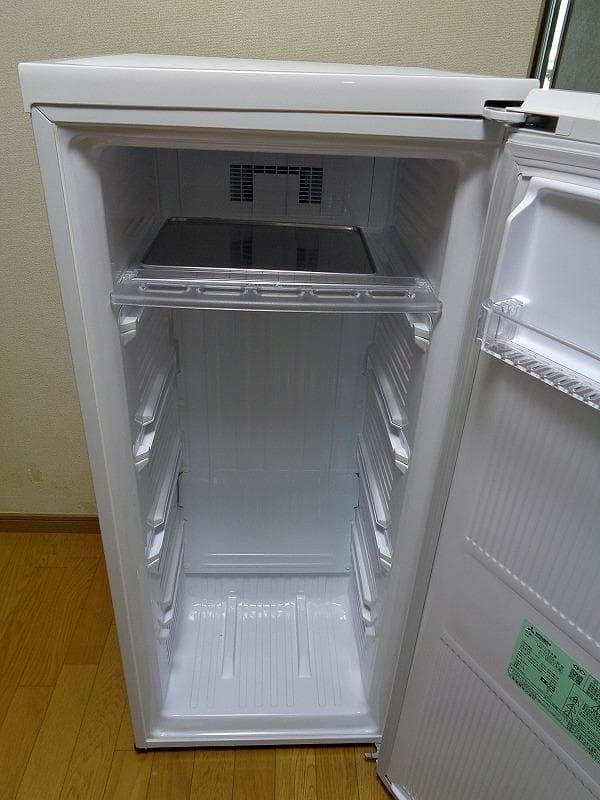 三菱電機ノンフロン冷凍庫 MF-U12G-W 2022年製 MITSUBISHI