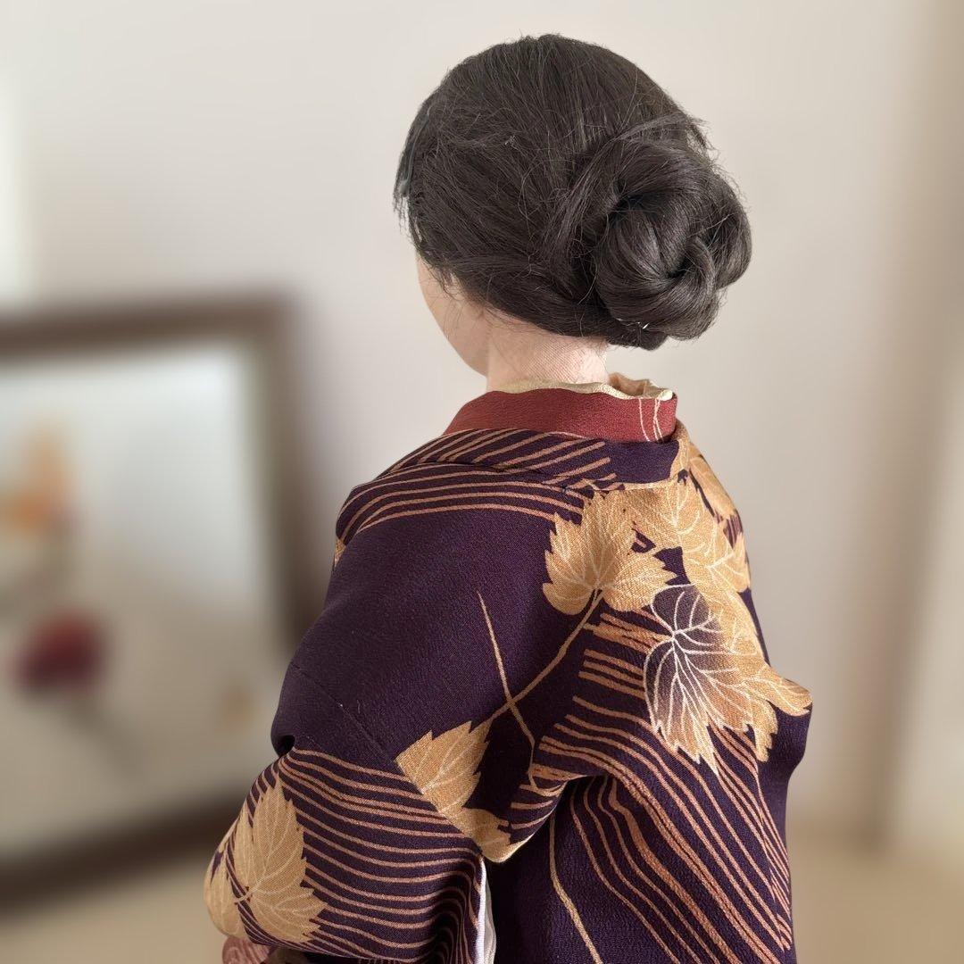 ⑬和服の人形（紫・赤模様）