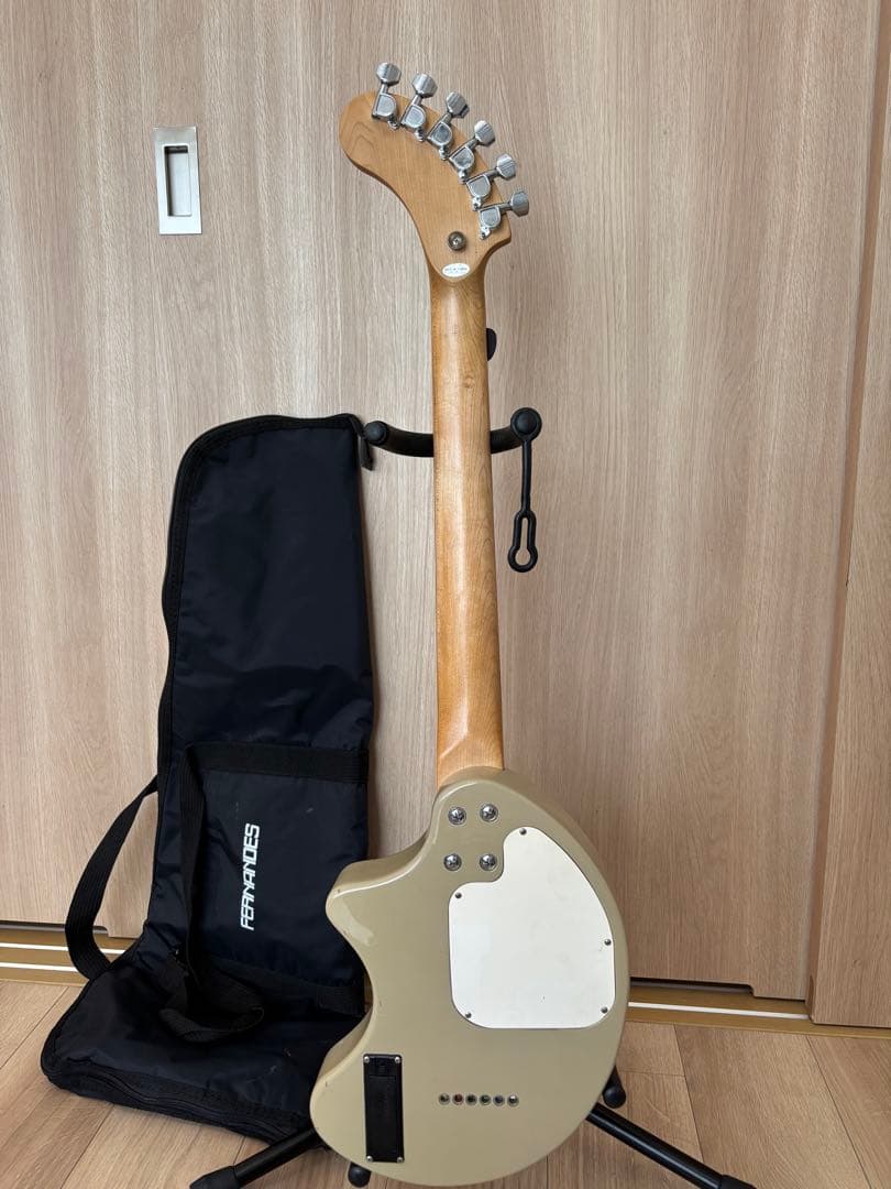 ミニギター　ZO-3 FERNANDES