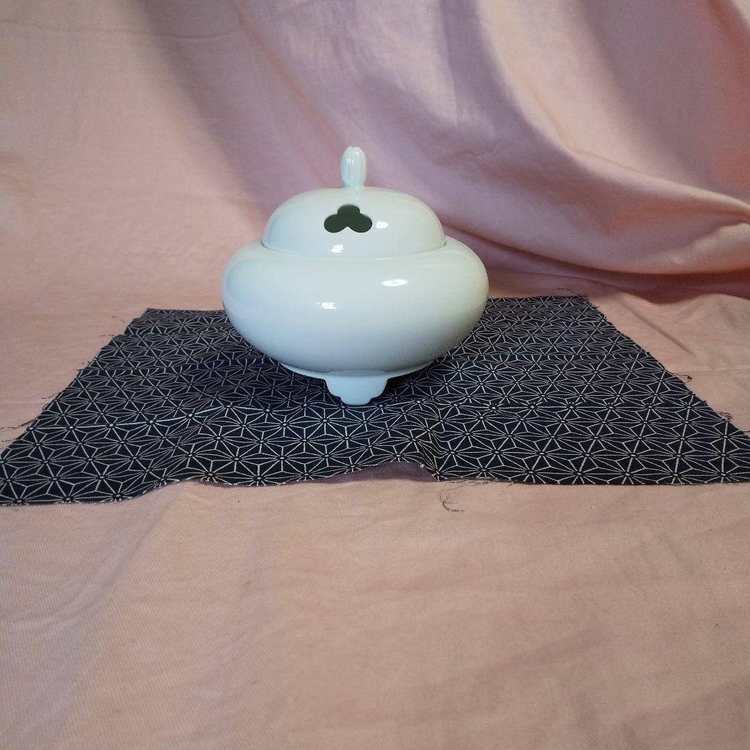 人間国宝 井上萬二作 白磁香炉