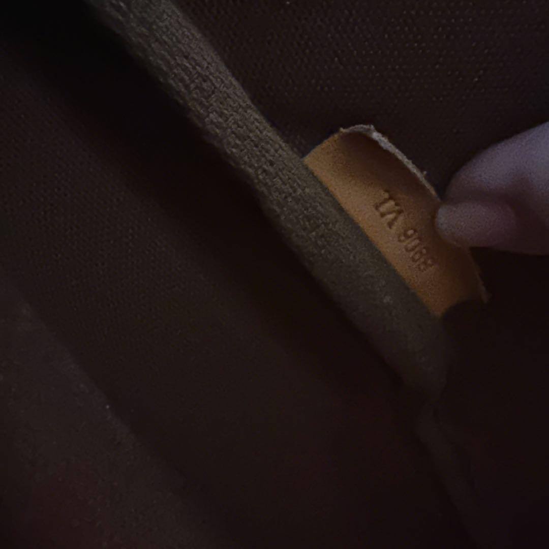 ルイヴィトン　モノグラム　ソミュール35 ショルダーバッグ