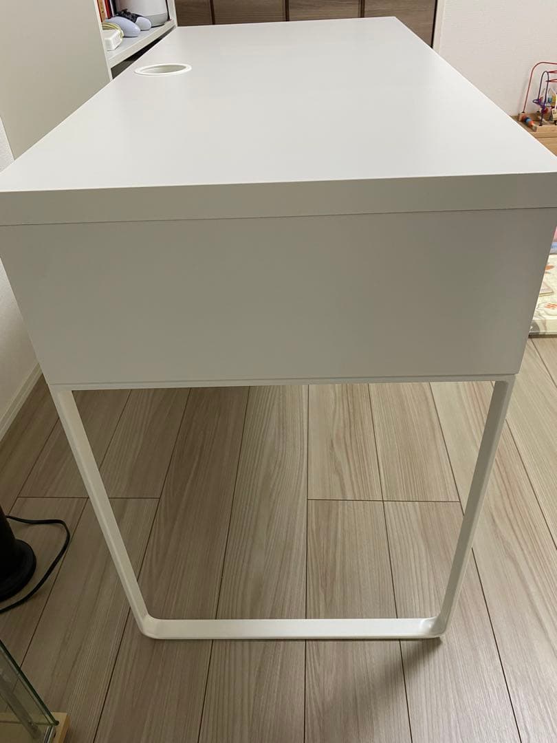 IKEA MICKE パソコンデスク ホワイト【解体発送・組立マニュアル付】
