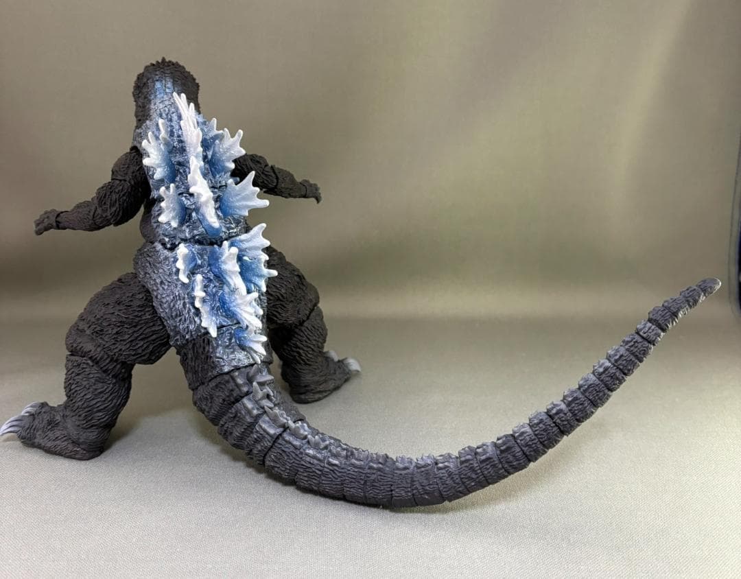 S.H.MonsterArts ゴジラ（2001）放射熱線Ver.　中古美品