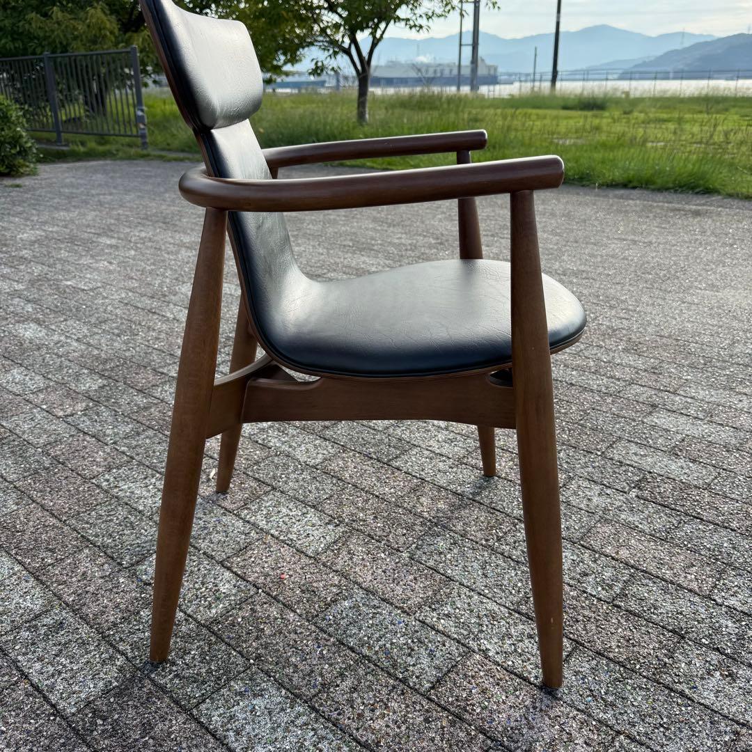 関家具　ダイニングチェア　アームチェア　肘掛け　DC Bordil ボーディル