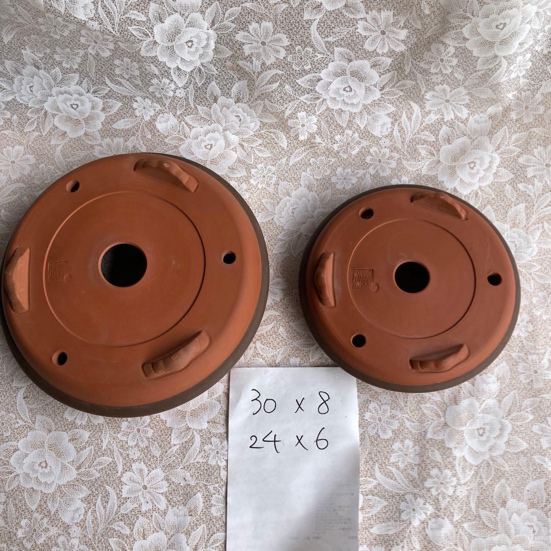 盆栽鉢　常滑焼　丸鈴型足付　10号　8号　落款勝山窯造　二枚組