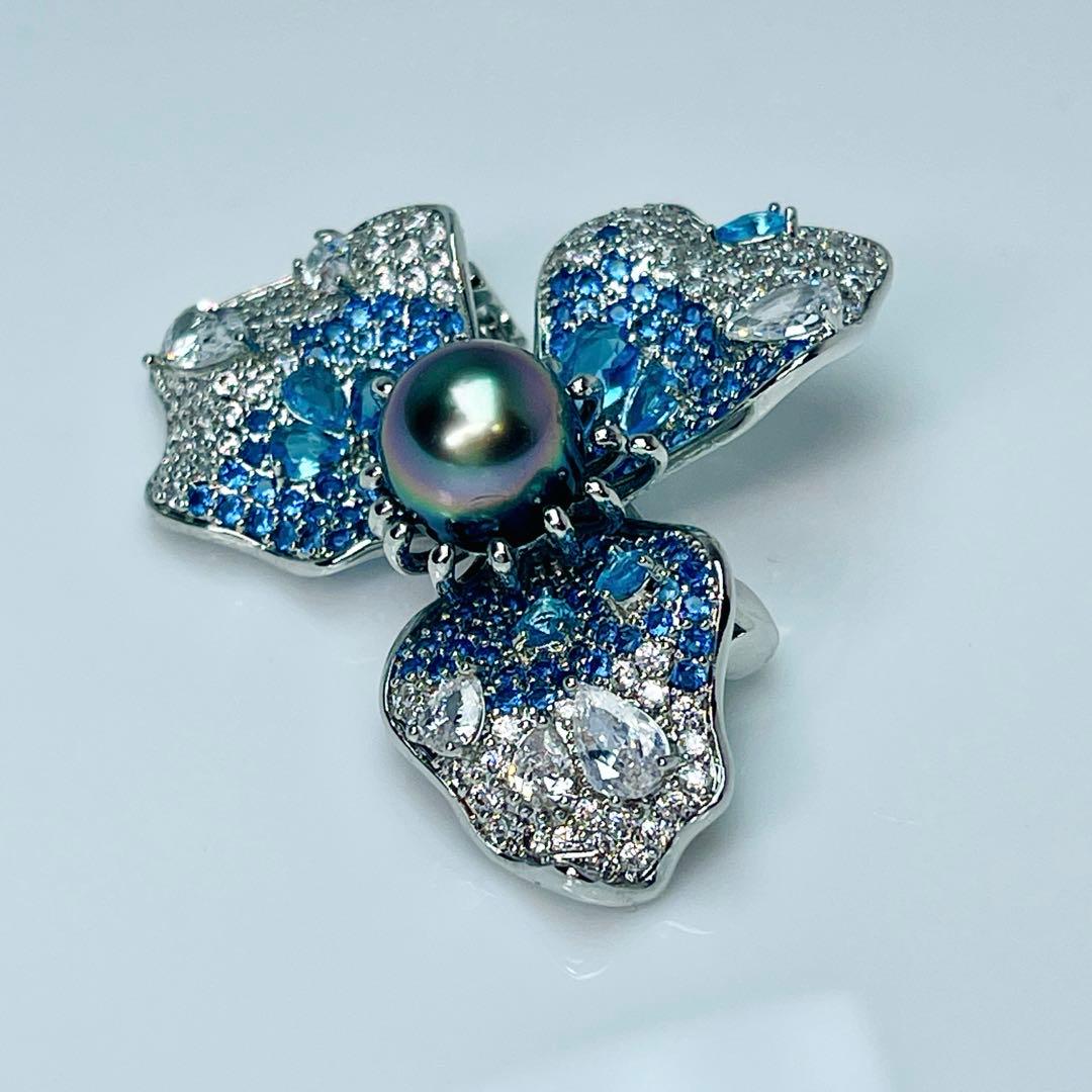 タヒチ　黑蝶真珠 南洋パール ブローチ　本真珠 ペンダント ピーコックグリーン