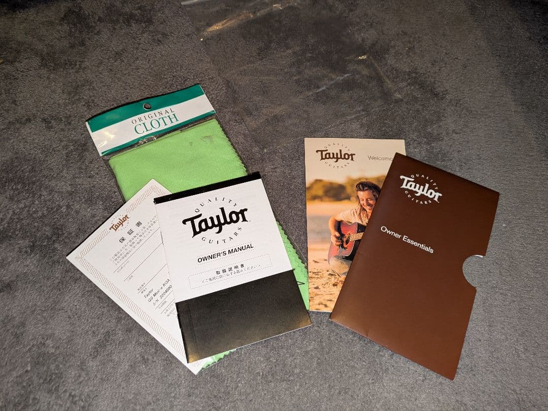 ギター Taylor GS mini-e Koa plus