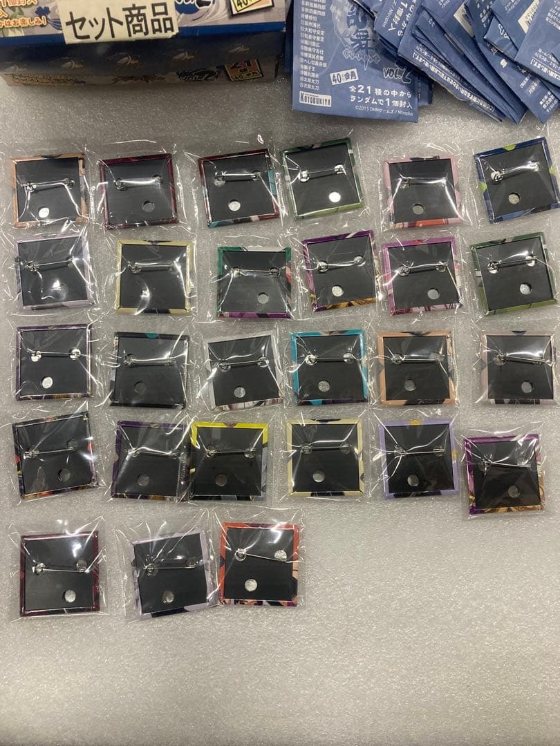 B0302）刀剣乱舞 クスエア缶バッジ 27個セット