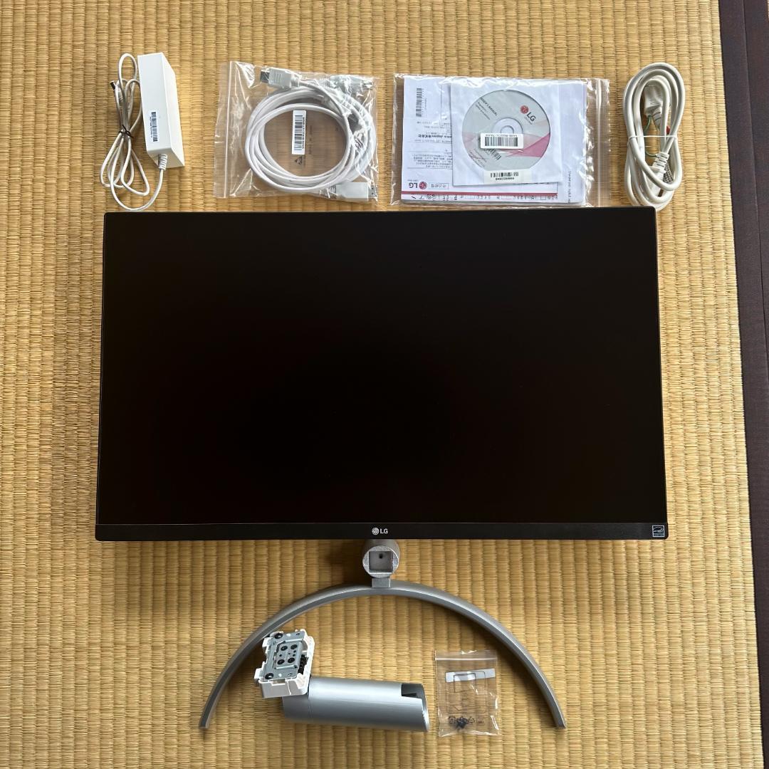 LG 27UP600-W 27インチ 4K IPS モニター 4kモニター