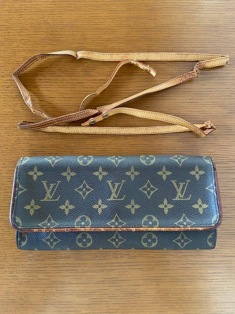 ルイヴィトン ポシェットツイン