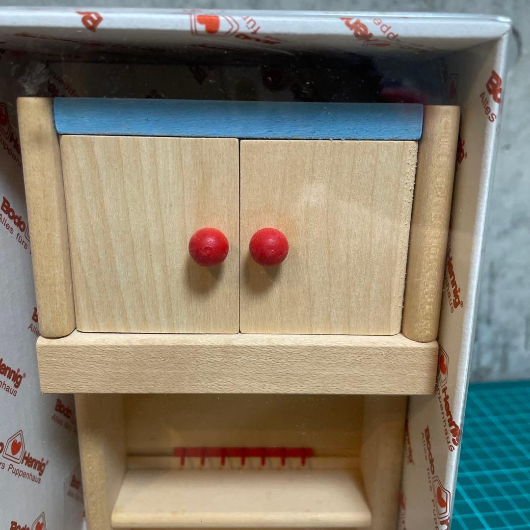 ボードへニッヒ　食器棚