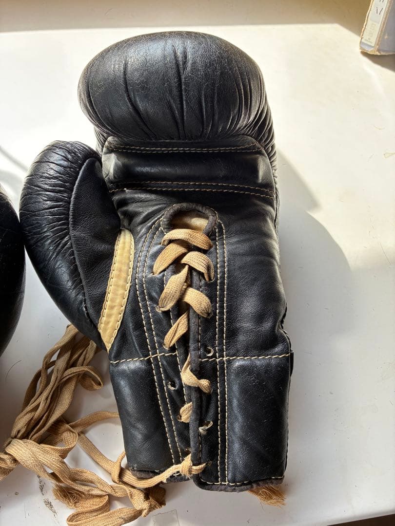 Winning ウイニング　ボクシンググローブ　ビンテージ　井上尚弥　昭和