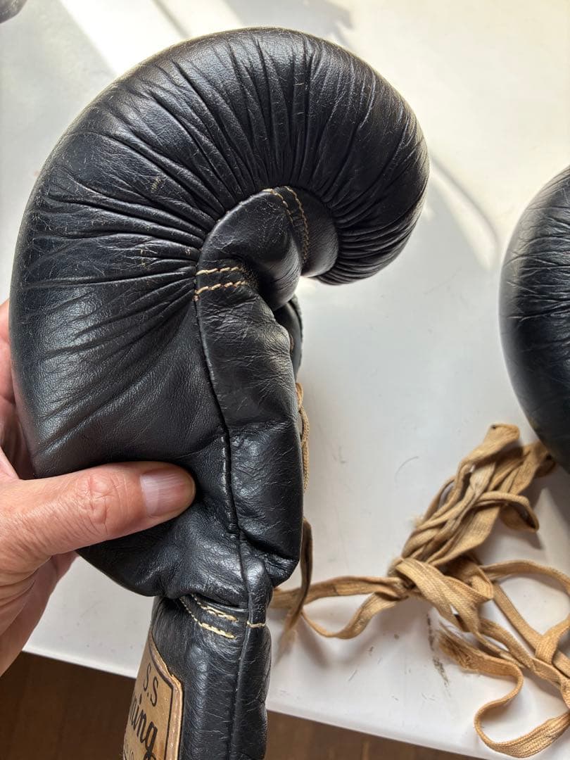 Winning ウイニング　ボクシンググローブ　ビンテージ　井上尚弥　昭和