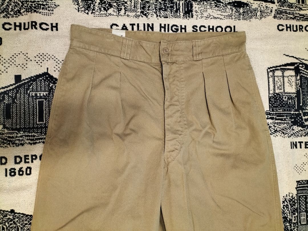 【実物】フランス軍　M52チノパンツ　サイズ３４　後期タイプ
