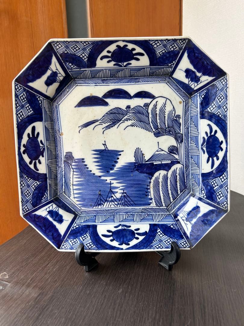 古伊万里 染付 ベロ藍 線描 銘有 隅切り八角皿 山水楼閣 九谷 飾り皿 骨董品
