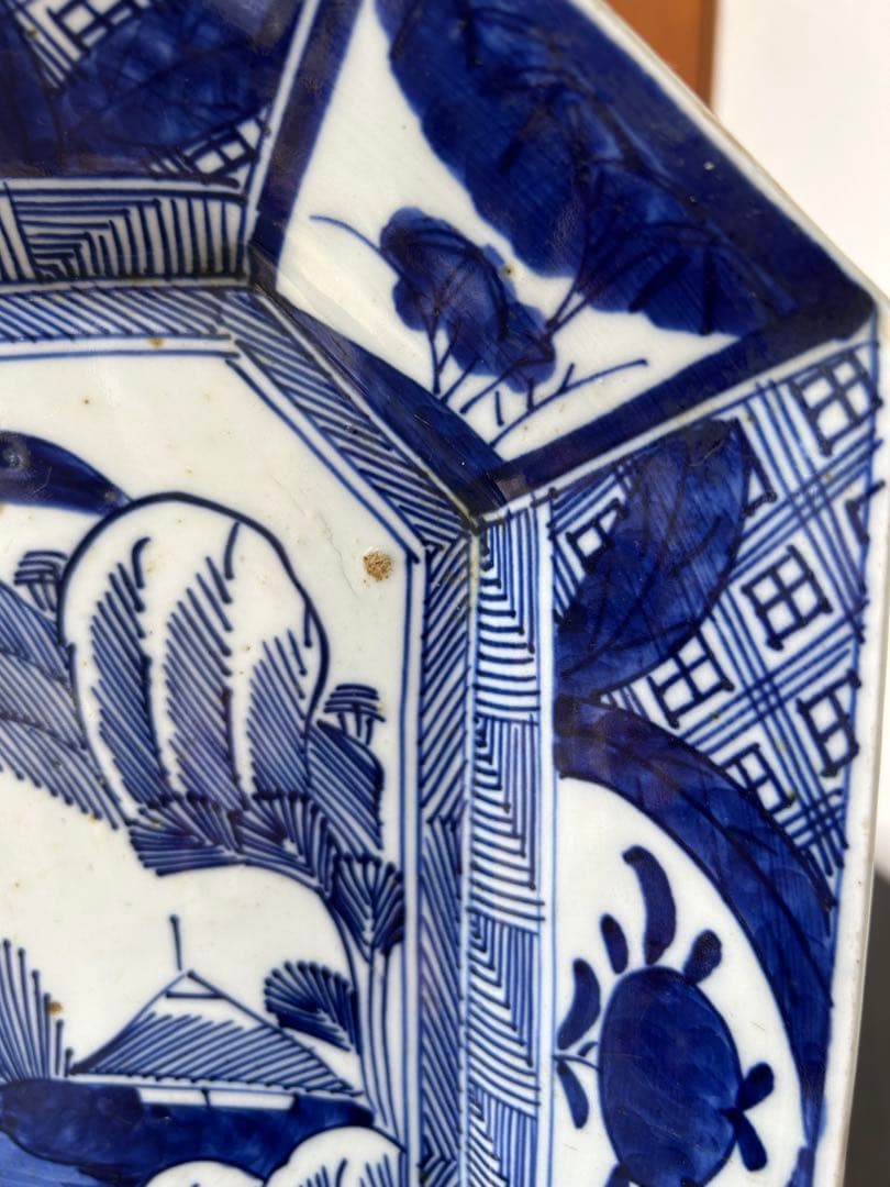 古伊万里 染付 ベロ藍 線描 銘有 隅切り八角皿 山水楼閣 九谷 飾り皿 骨董品