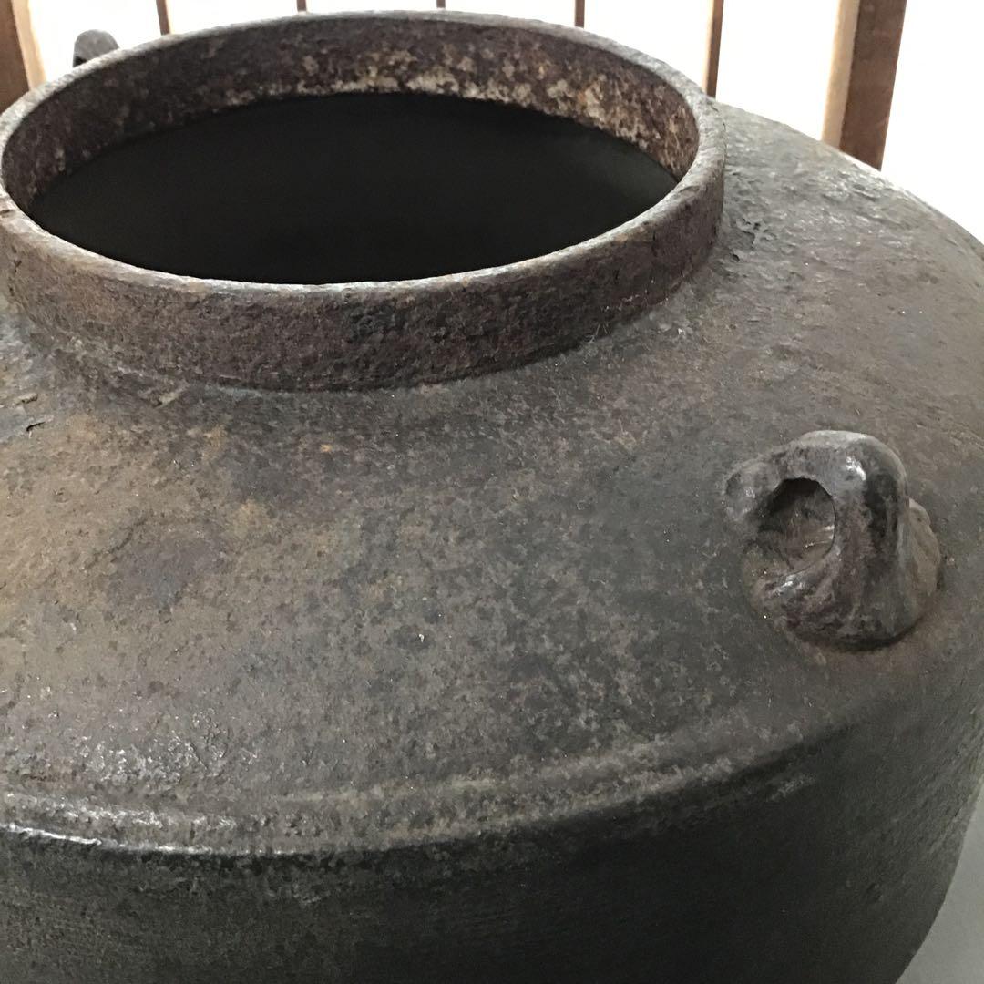 骨董品　茶道具　肩衝釜　蓋つまみ装飾豪華￼ 昭和36年以前の品　共箱　S80KK