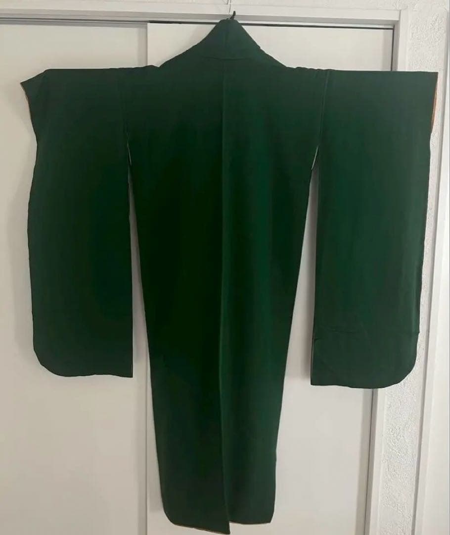 緑色の振袖 着物　美品　絹