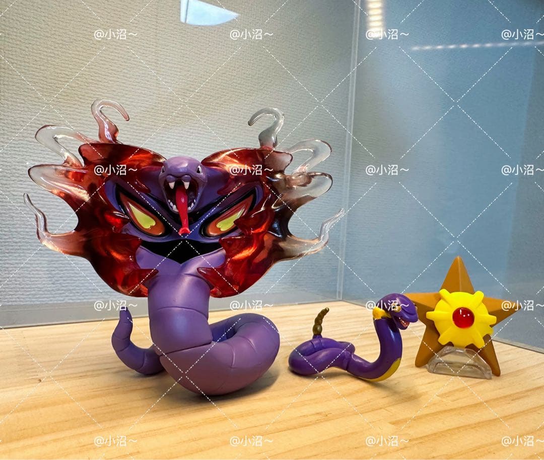 ポケモンスケールワールド　アーボ、アーボック 1/20サイズ PVC製