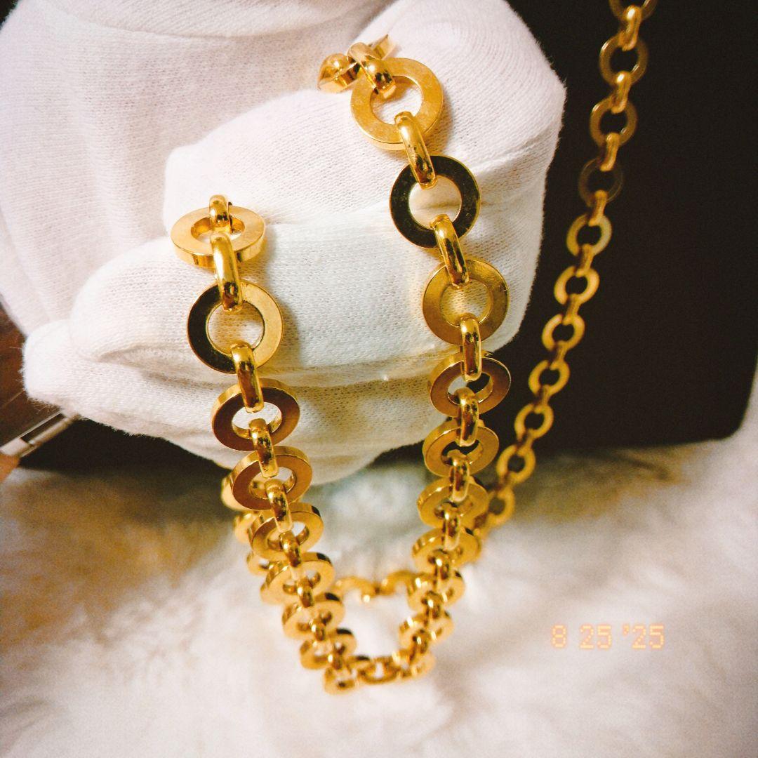 【美品】Salvatore Ferragamo スウェード　ショルダーバッグ