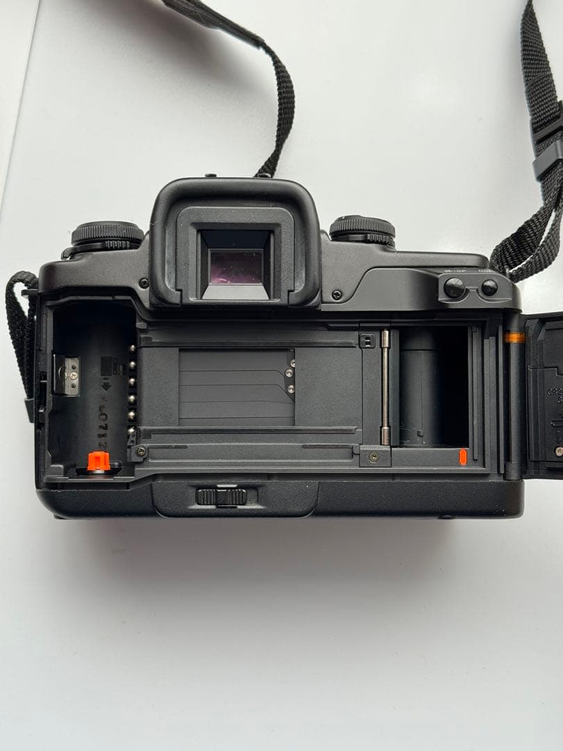 【フィルムカメラ】Canon EOS55とカメラグリップBP-50