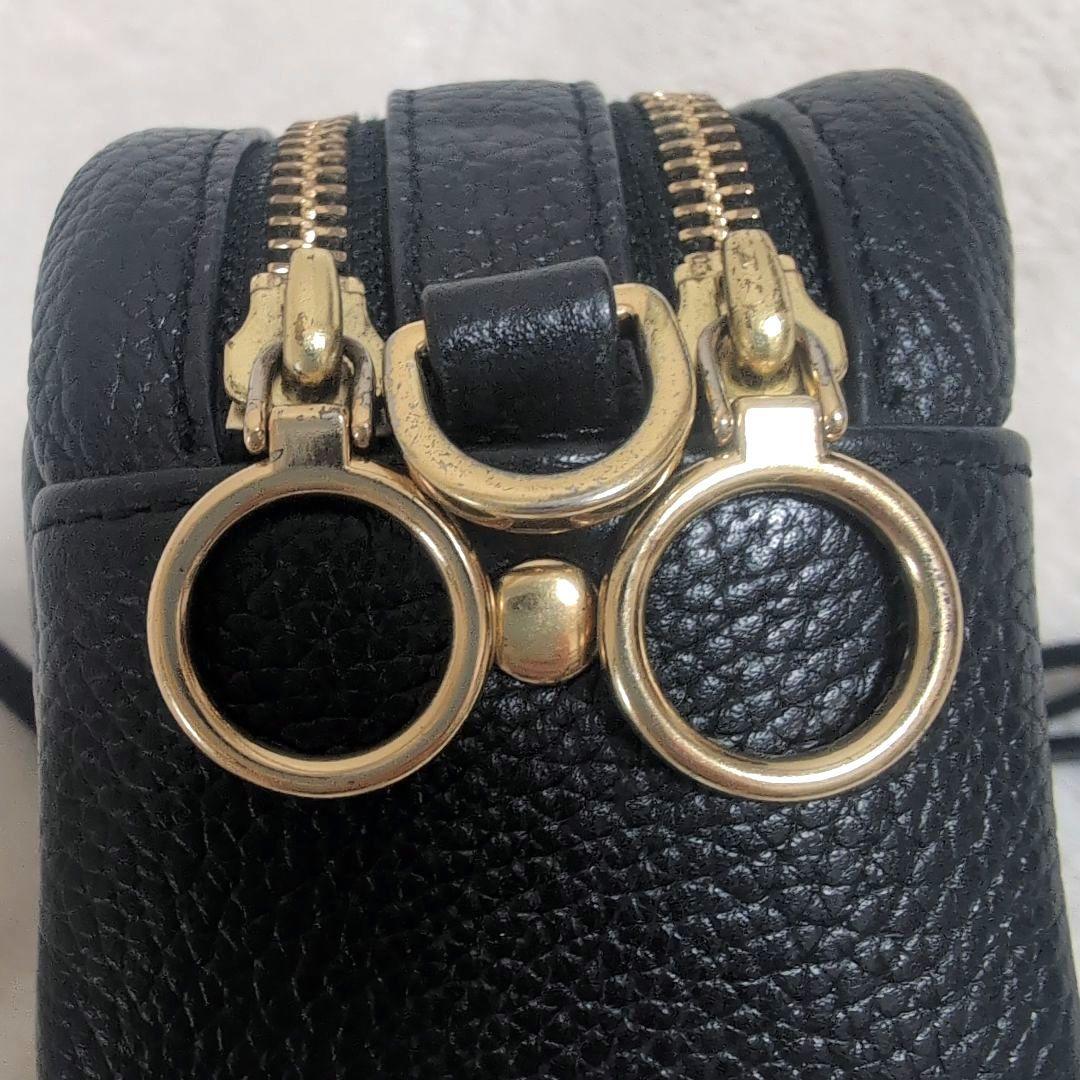 TORYBURCH　トリーバーチ　ペリー ボンベミニショルダーバッグ　レザー　黒