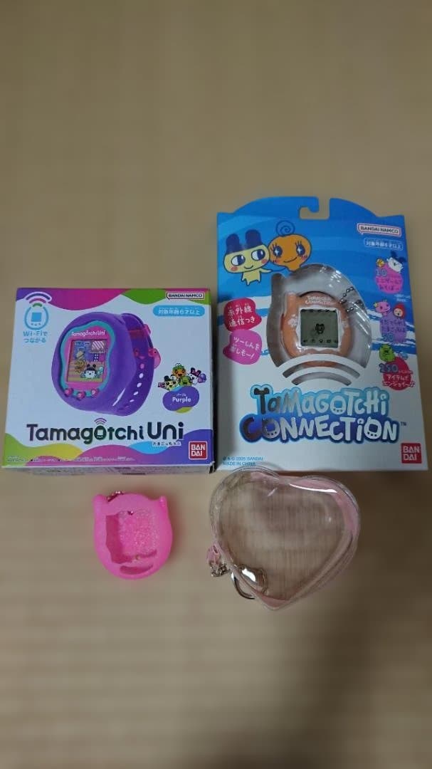 たまごっちユニ紫とたまごっちコネクションのセット