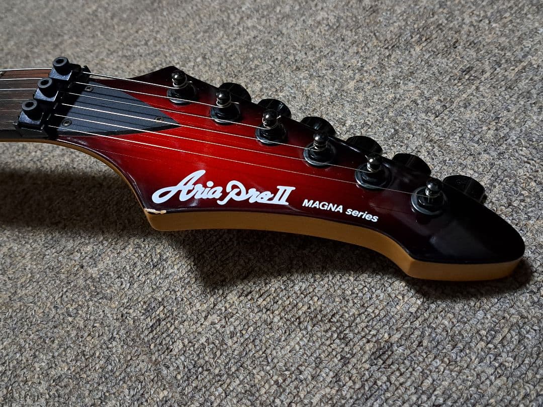 んゃ Aria Pro II エレキギター MAGNA series