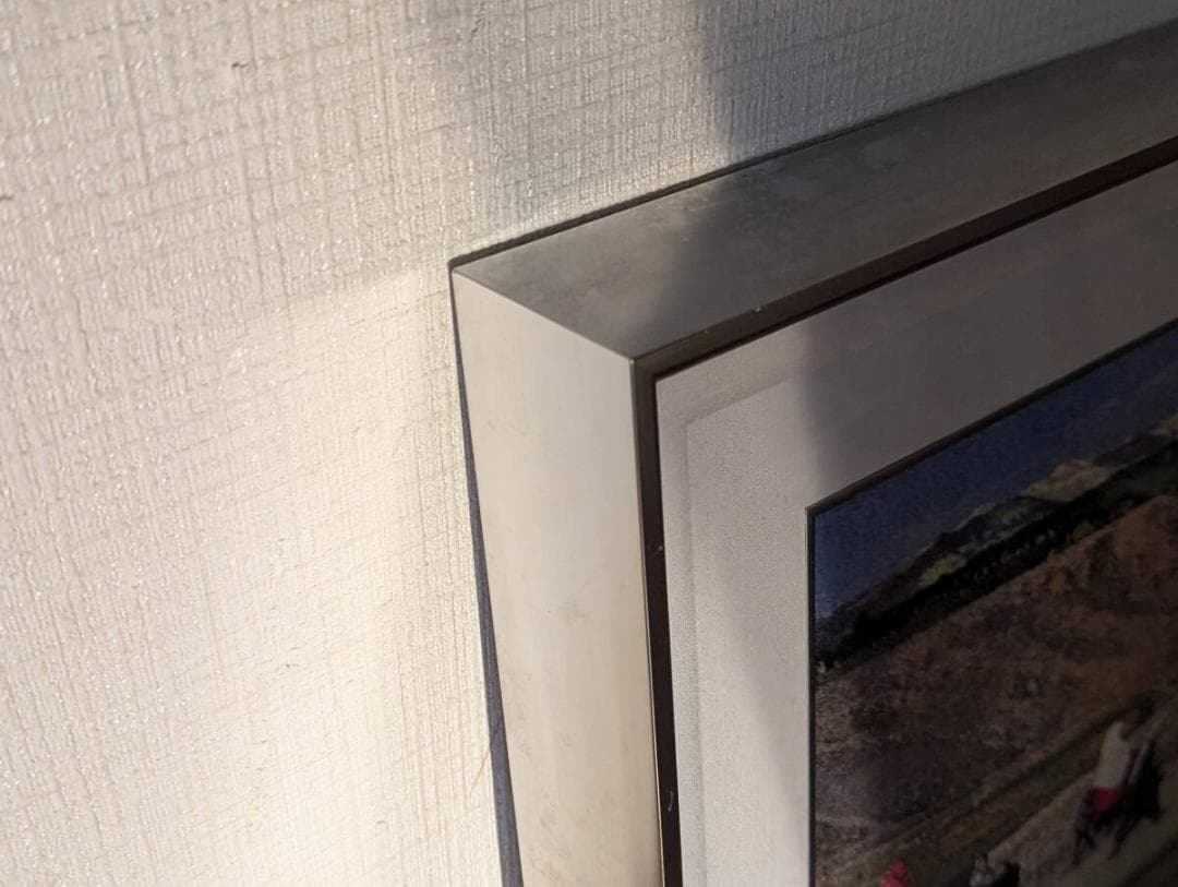 【真作】刺繍画　工芸品　異国の旅路　精緻な糸で描く風景と人々　W63