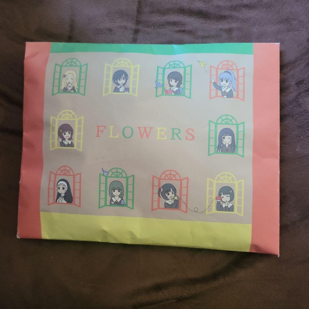 Innocent Grey　FLOWERS　　ラバーストラップ等