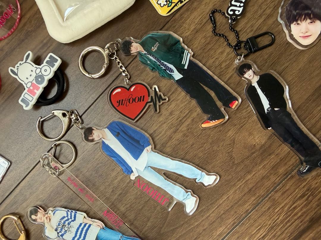 TREASURE ジフンセット売り PULSE ON