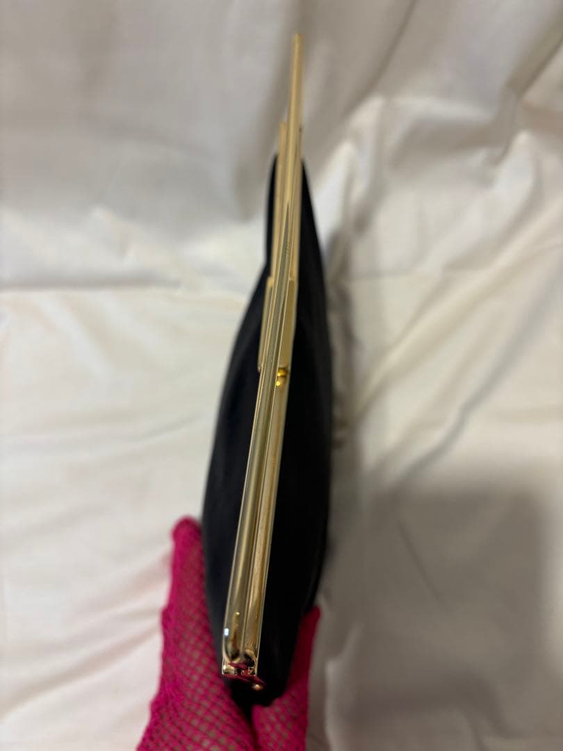 美品 ‼️GUCCI グッチ 黒 サテン　ゴールド金具 パーティーバッグ ‼️