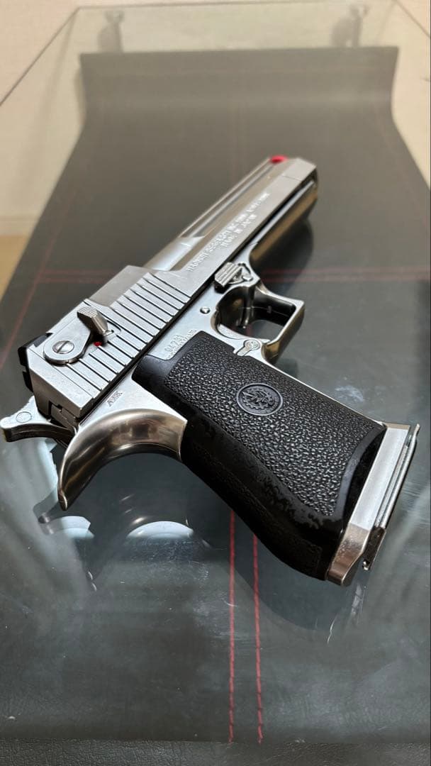 東京マルイ DESERT EAGLE .50AE クロームステンレス ガスブロ