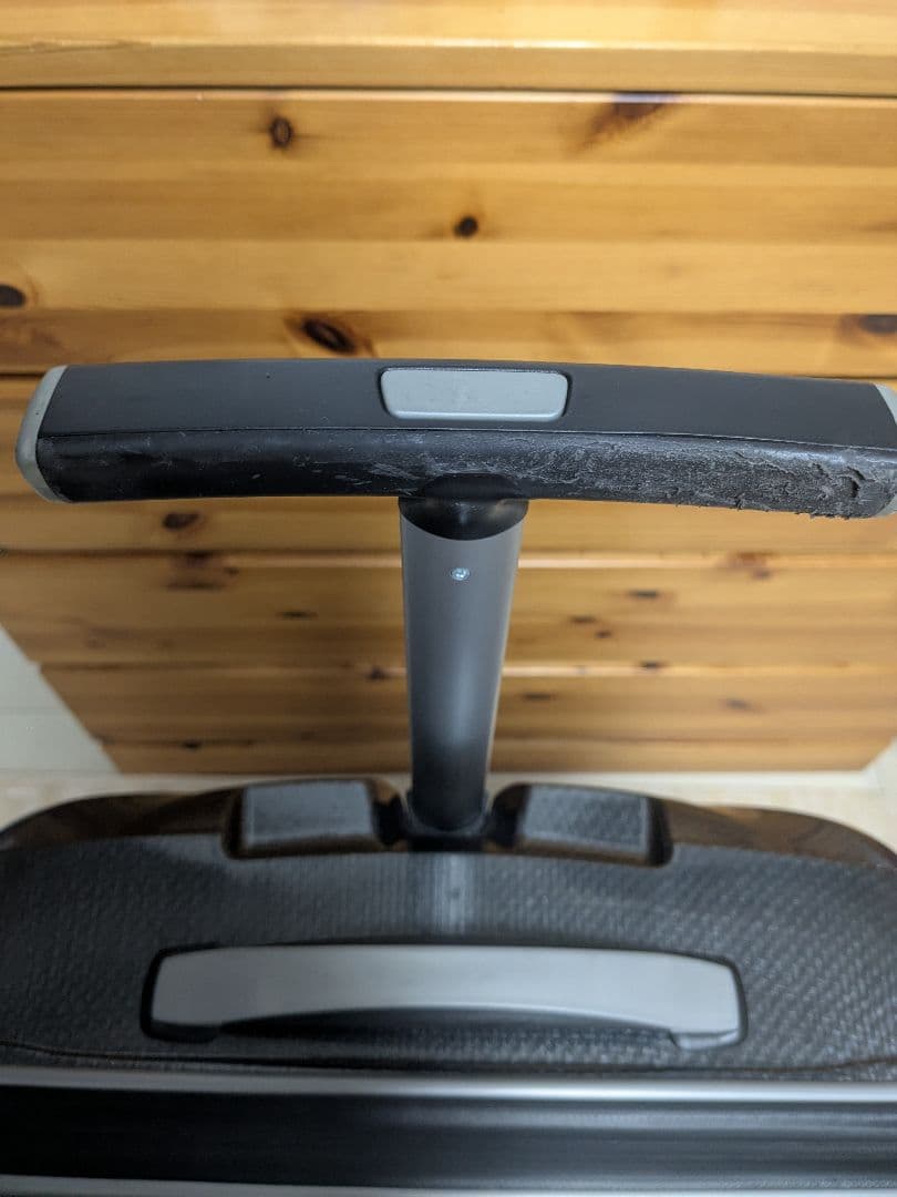 サムソナイト ハードスーツケース