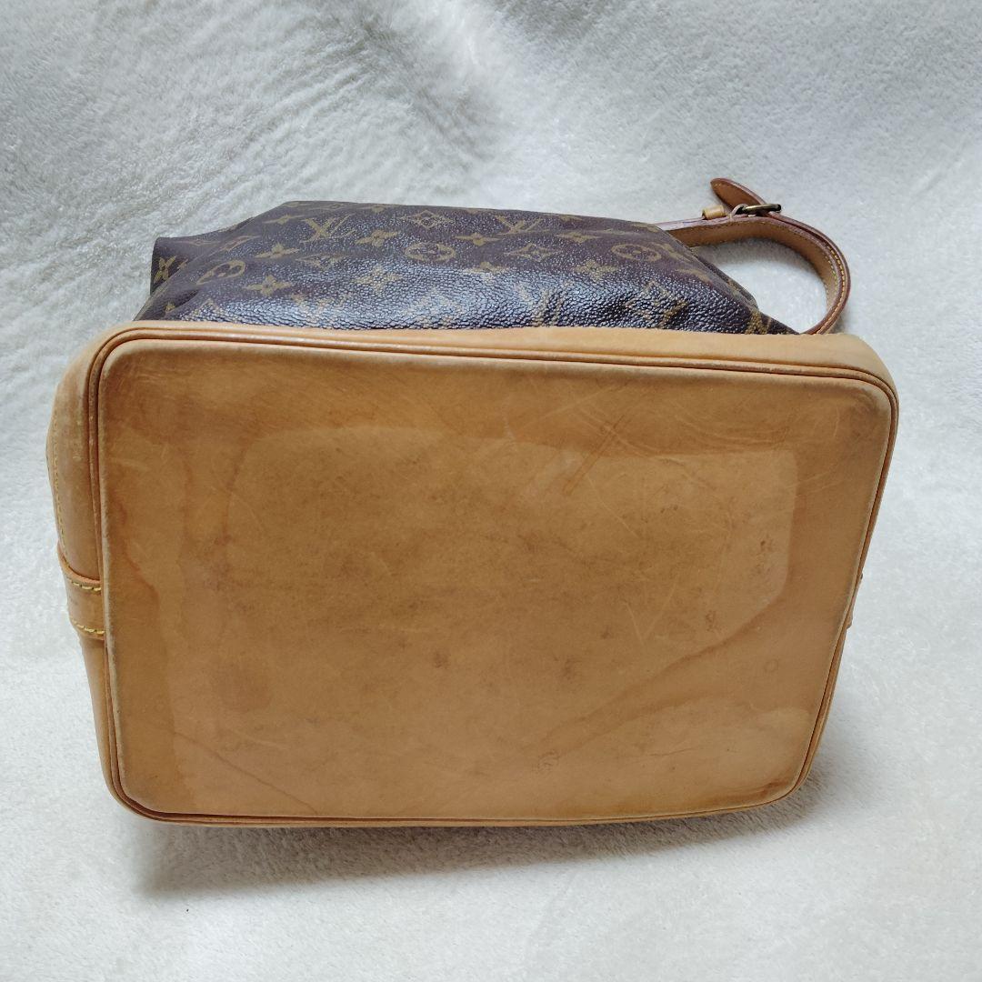 ルイヴィトン　ノエ　ショルダーバッグ　モノグラム　巾着型　M42224　ブラウン