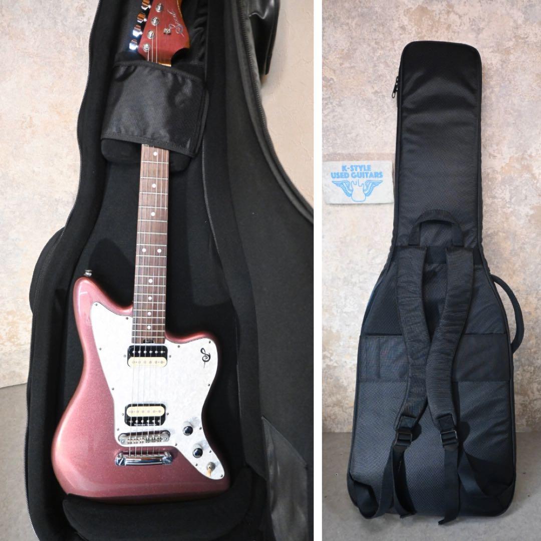 Seed Rutile 真鍋吉明 model the pillows Sago