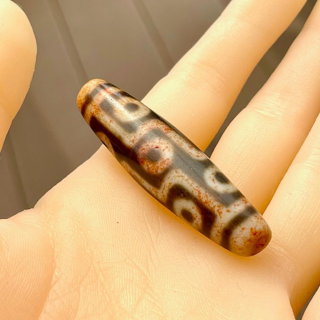 h*a様 ◆年代物◆ 九眼天珠 730 朱砂 ジービーズ 西蔵天珠 お守り 53