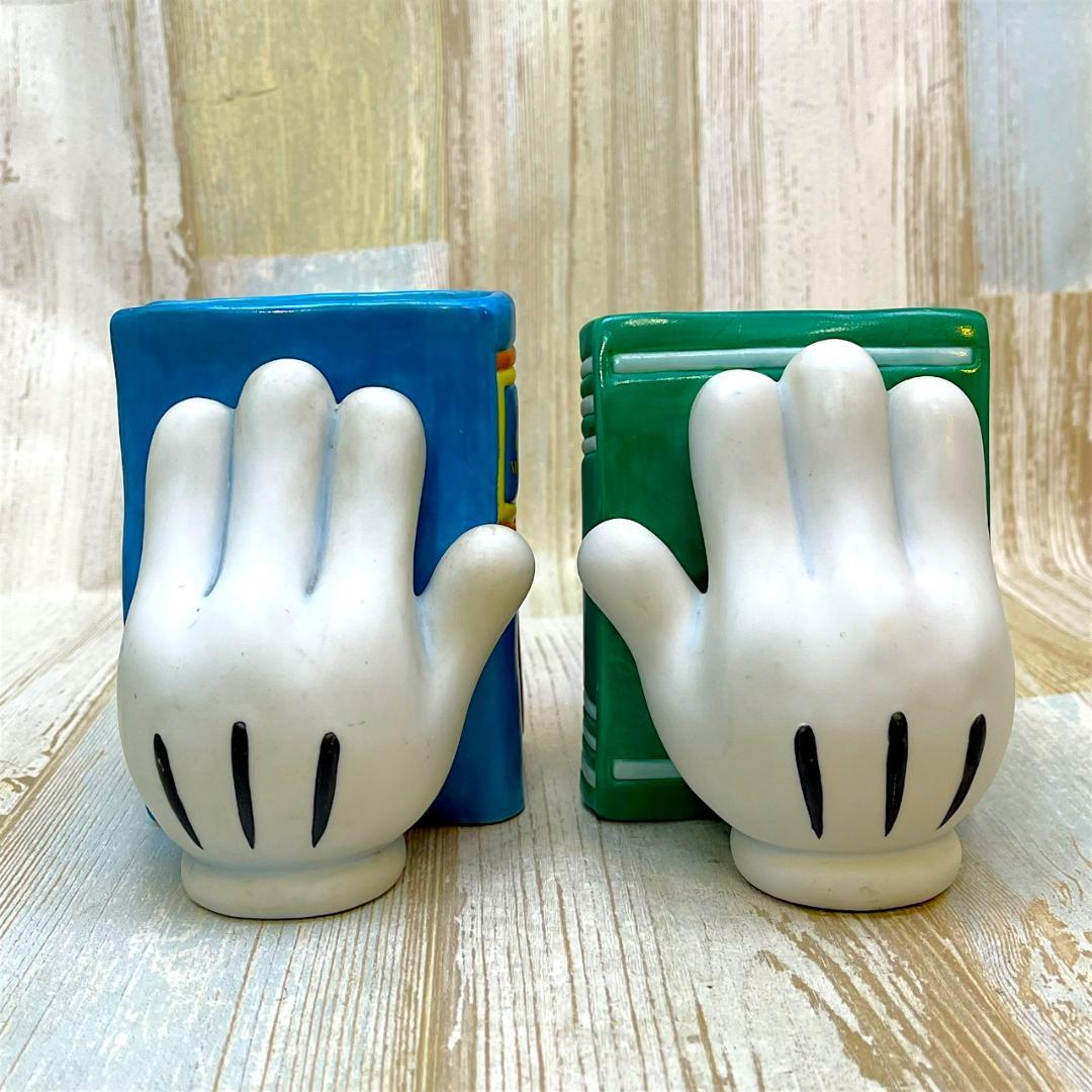 ミッキーマウス ミッキーハンド型 トゥーンタウン ブックエンド ブックスタンド