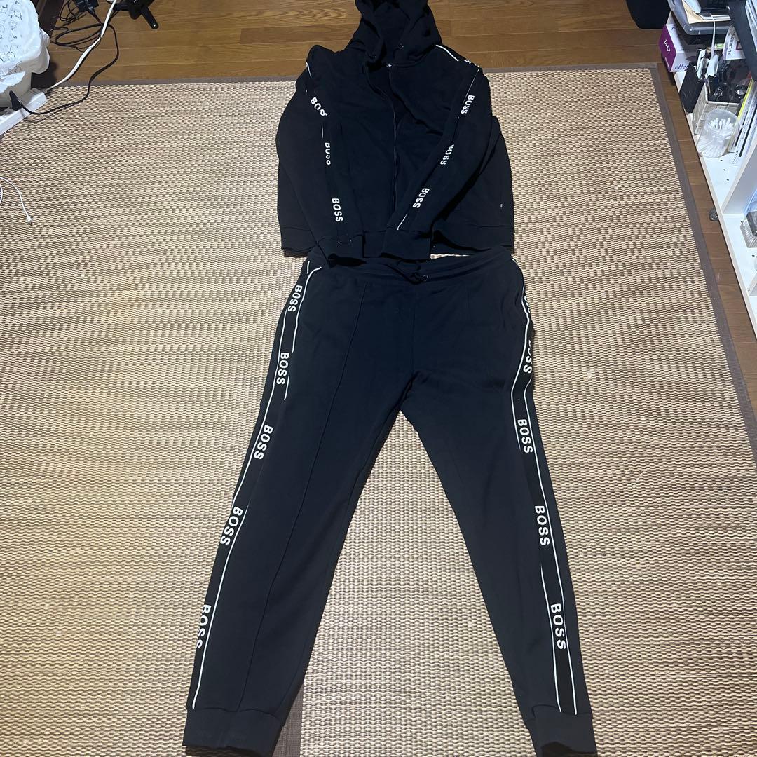 HUGO BOSS 裏起毛 サイドロゴ フルジップ パーカー セットアップ