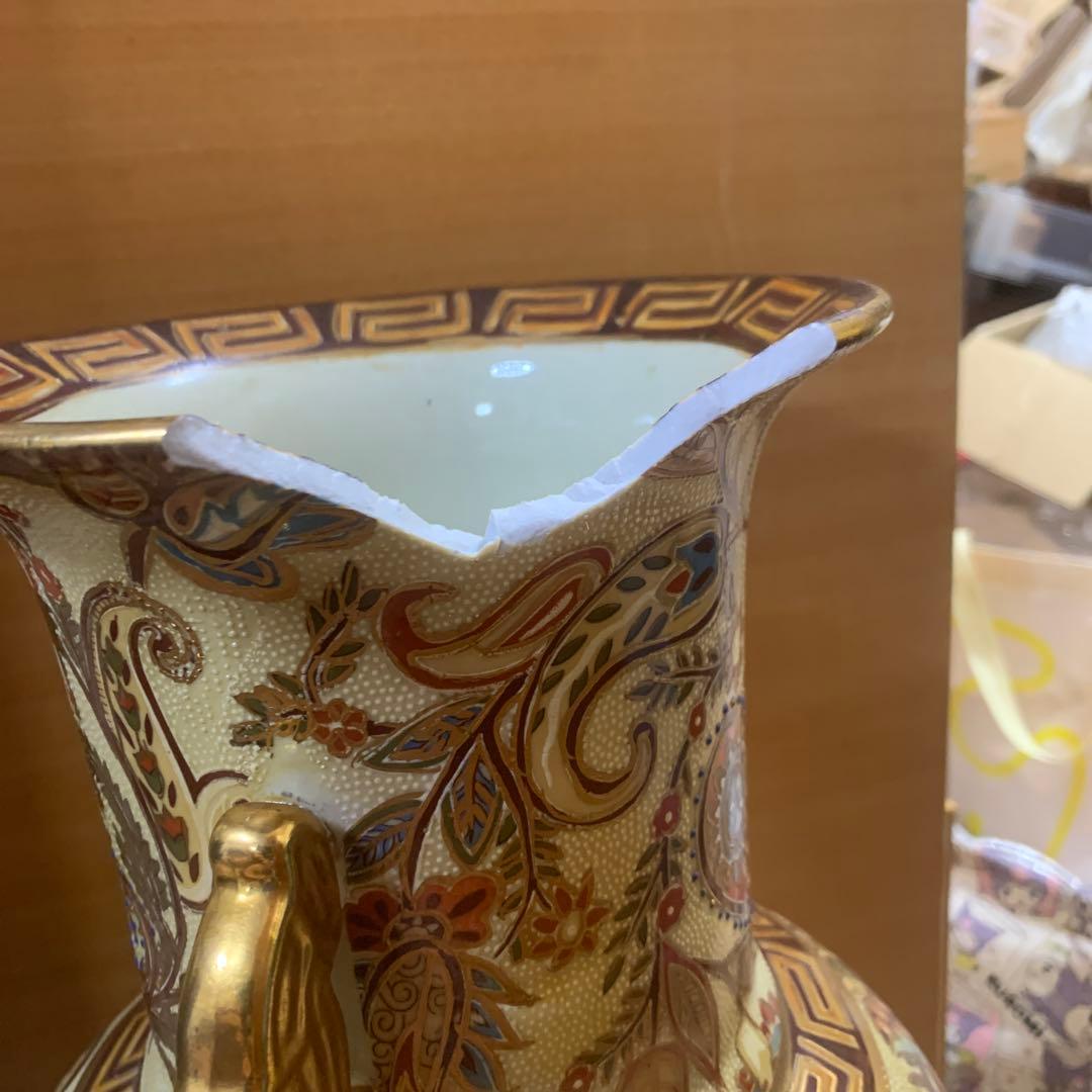 中国壺 飾り壺 中国製 チャイニーズ MADEINCHINA 大きい　ゴールド