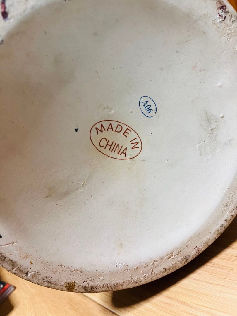 中国壺 飾り壺 中国製 チャイニーズ MADEINCHINA 大きい　ゴールド