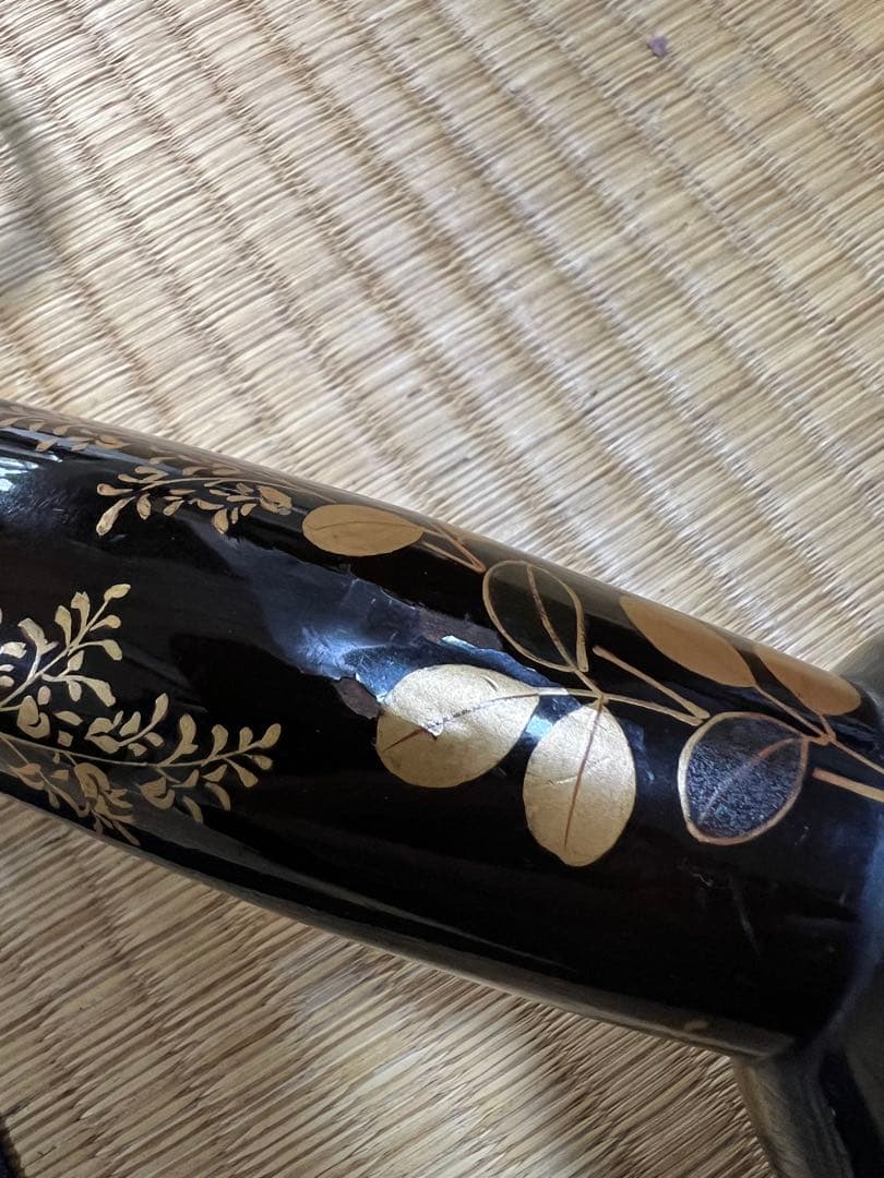 小鼓　胴　草模様