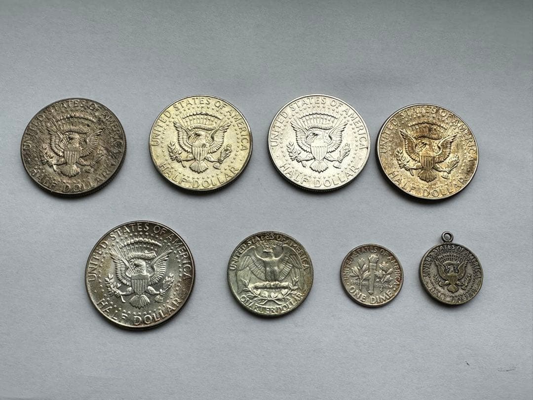 メルカリ銀貨　7枚➕メダル1枚　ケネディ銀貨　ハーフダラー　銀貨　古銭　本物